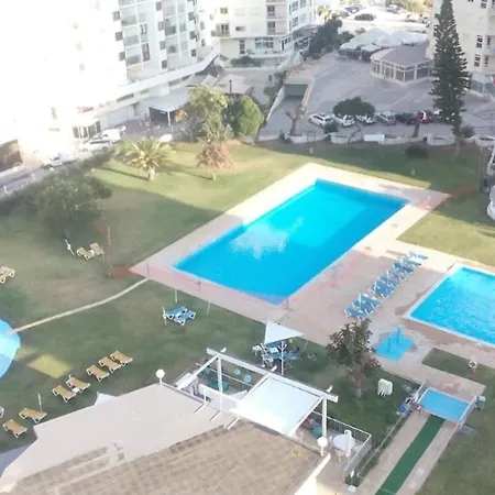 1g Terrace B - Casas & Papeis * Armacao de Pera